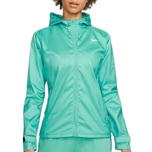 Nike Running Essentials Jacket Womens Size Medium Nylon Light Green Windbreaker